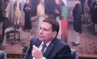 CCJ da Câmara desafia o STF e aprova suspender ação do golpe contra Ramagem