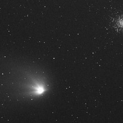 Comet Hale-Bopp Passes M14
Credit and Copyright: