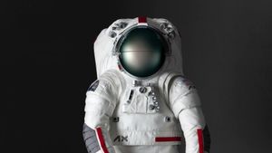 Prada Teams Up With Axiom Space For Lunar Missions