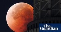 Blood moon and lunar eclipse shines around the world – video