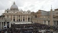Conclave per l'elezione del Papa dopo Francesco, il programma di oggi 7 maggio: a che ora la prima fumata