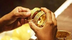 Gold Wedding Ring Prices Surge Amid Global Frenzy