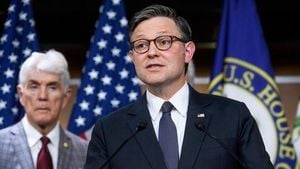 Government Shutdown Looms As Aviation Industry Sounds Alarm