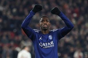 Ousmane Dembélé Shines While Eyeing Lucrative Arab Offer