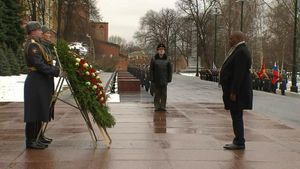 Matviyenko Commemorates Leningrad's Liberation At Piskarevskoye