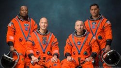 Artemis III Mürettebatı Açıklandı: İlk Avrupalı Astronot İtalyan Luca Parmitano.