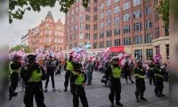 Elon Musk tells UK protesters to ‘fight back or die’ as far-right rally erupts in violence - CNBC TV18