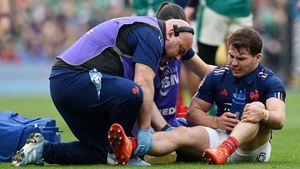 Antoine Dupont Suffers Cruciate Ligament Injury