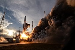 Amazon'un Uzaydaki Geniş Bant Hayali Gerçek Oluyor!