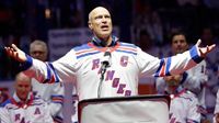 New York Rangers legend makes bid to become the next head coach following a disastrous season