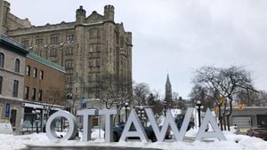 Ottawa Welcomes Hot And Humid Weather