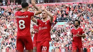 Liverpool Triumphs Over Newcastle With 2-0 Victory