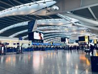 145,000 Passengers Affected As Heathrow Closes After Fire