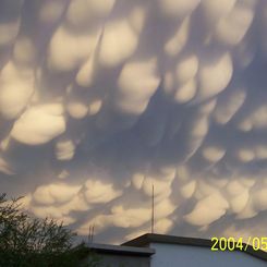 Mammatus Clouds Over Mexico