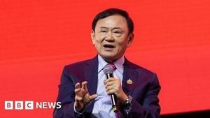 Thaksin Shinawatra Ordered Back To Prison In Thailand