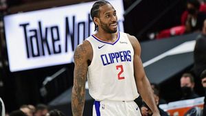 Kawhi Leonard Returns To Clippers After Injury Battle