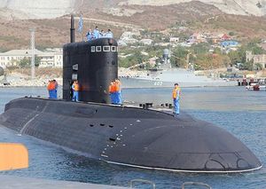 Russian Submarine Novorossiysk Faces Explosion Risk Near Gibraltar