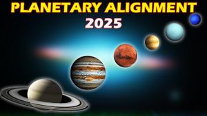 Stargazers Prepare For 2025 Parade Of Planets