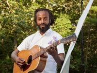 John Forté dies at 50 after sudden medical emergency at Martha’s Vineyard home | The Express Tribune