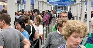 Eurostar Chaos Hits London Paris After Cable Theft