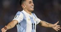 Com golaço de Almada, Argentina vence Uruguai! Está com um pé na Copa