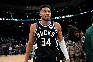Giannis Antetokounmpo Injury Clouds Bucks Playoff Hopes
