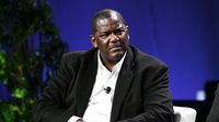 New Orleans reportedly finalizing deal to make Joe Dumars new head of basketball operations