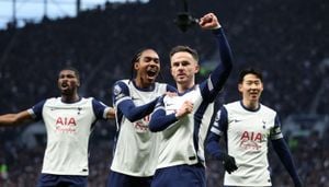 Tottenham Hotspur Roars Back With 4-1 Win Over Ipswich