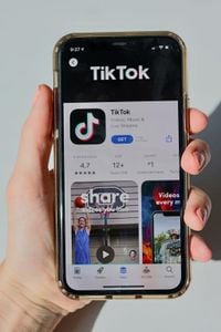 Commission preliminarily finds TikTok and Meta in breach of their transparency obligations under the Digital Services Act
