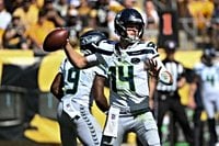 Seahawks QB Sam Darnold's Status Uncertain For Divisional Round