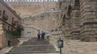 Muere un turista británico al precipitarse desde el mirador del Acueducto de Segovia