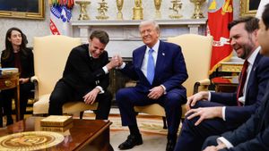 Macron-Trump Meeting Marks Turning Point For Ukraine