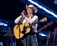 Watch: ‘American Idol’ contender shares tearful tribute to late friend