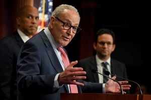 Democrats Demand Trump Meeting As Shutdown Looms