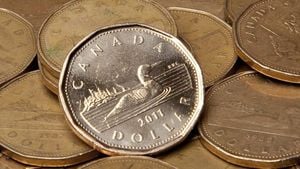 Canada Reports 1% Economic Growth Amid Mixed Signals