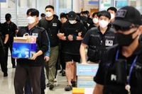 ผู้ต้องสงสัยสแกมเมอร์เกาหลีใต้ 64 ราย ถึงประเทศแล้ว จ่อถูกสอบสวนหนัก