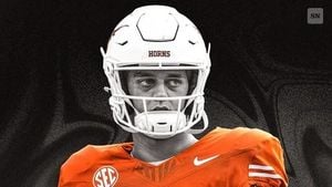 Arch Manning And John Mateer Face Off As NIL Valuations And Injuries Dominate Red River Rivalry