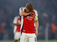 PSG vs Arsenal: Champions League - LIVE