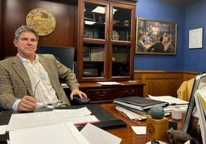 Indiana Republicans Face Threats Amid Trump Redistricting Push