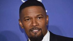 Jamie Foxx's Birthday Dinner Turns Violent With Glass Attack