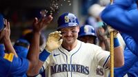 Mariners' Cal Raleigh Makes Mickey Mangle Statement After Tying Record: 'A God'
