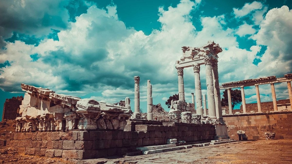 Assos'tan Pergamon'a: Felsefe101