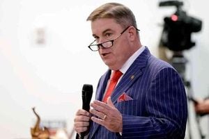 North Carolina GOP Pushes New House Map Before 2026