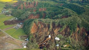 Hokkaido Faces Severe Earthquake Risk, Residents Prepare