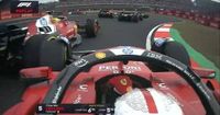 Il contatto Leclerc-Hamilton al via a Shanghai