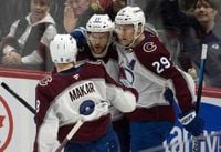 Avalanche overwhelm Senators with first-period barrage en route to 5-1 victory