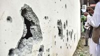 BIG BREAKING | Drones spotted in Gujarat's Kutch, hours after India-Pakistan ceasefire agreement | Today News