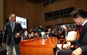 People Power Party Faces Internal Crisis Over Candidate Unification