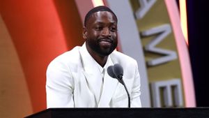 Dwyane Wade Reveals Kidney Cancer Diagnosis