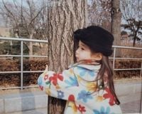 박은빈, 어린이날 맞아 어린 시절 공개…주머니 넣고 싶은 깜찍함 : 네이트 연예